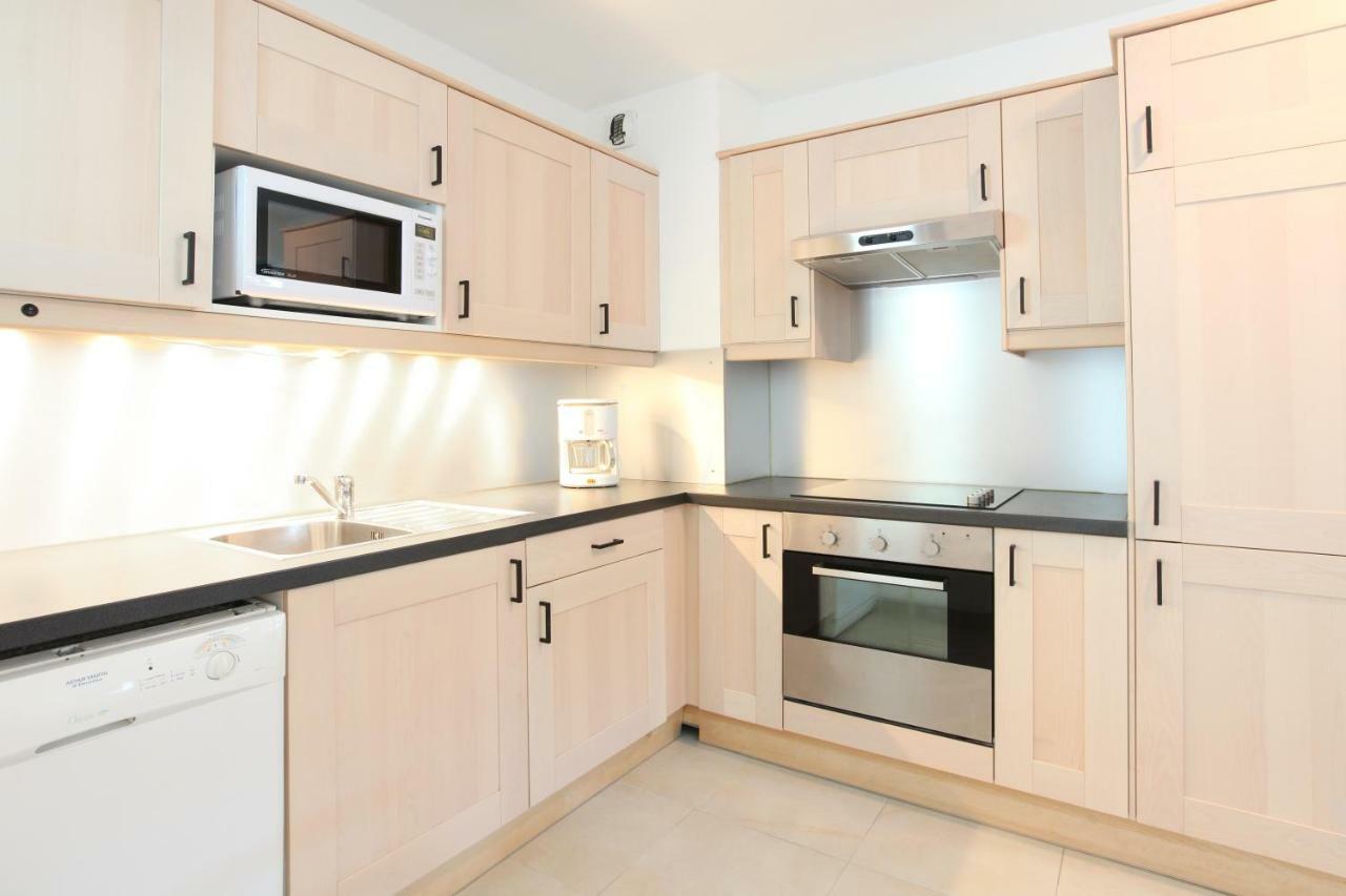 Vvf Residence Англе Екстериор снимка